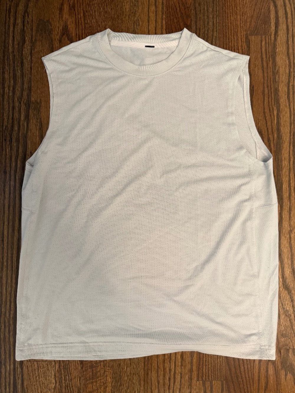 lululemon Men’s White Mesh Sleeveless Workout Tank